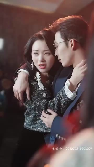 她儿砸被大佬盯上了（85集）首播24小时播放量破5000万