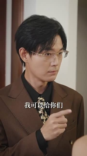 萌宝归来沈总地位不稳了&孤儿萌宝上新闻霸总亲爹震惊了(80集) 萌宝归来沈总地位不稳了&孤儿萌宝上新闻霸总亲爹震惊了(80集)单集点赞破百万的神作
