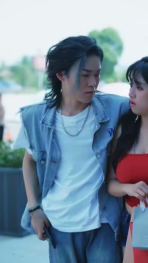 断亲后，恋爱脑女儿哭惨了（33集）连载短剧