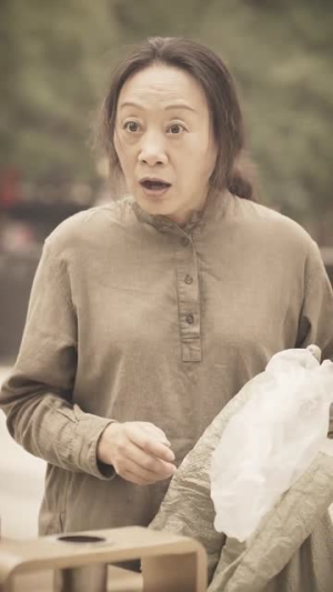 退婚后大小姐她不装了(37集) 退婚后大小姐她不装了(37集)哭戏太感染