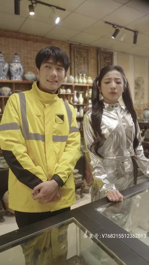 外卖首富的超能AI女友(72集) 外卖首富的超能AI女友(72集)群像短剧