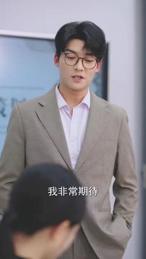 半生夫妻终成陌路(60集) 半生夫妻终成陌路(60集)太血腥