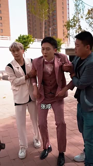 最牛天师（64集）本季新剧