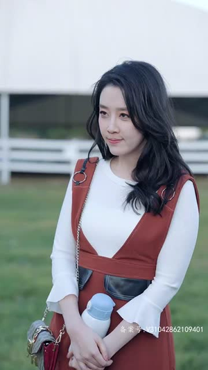 逃妻归来三个女宝甜又飒(89集) 逃妻归来三个女宝甜又飒(89集)灰姑娘短剧